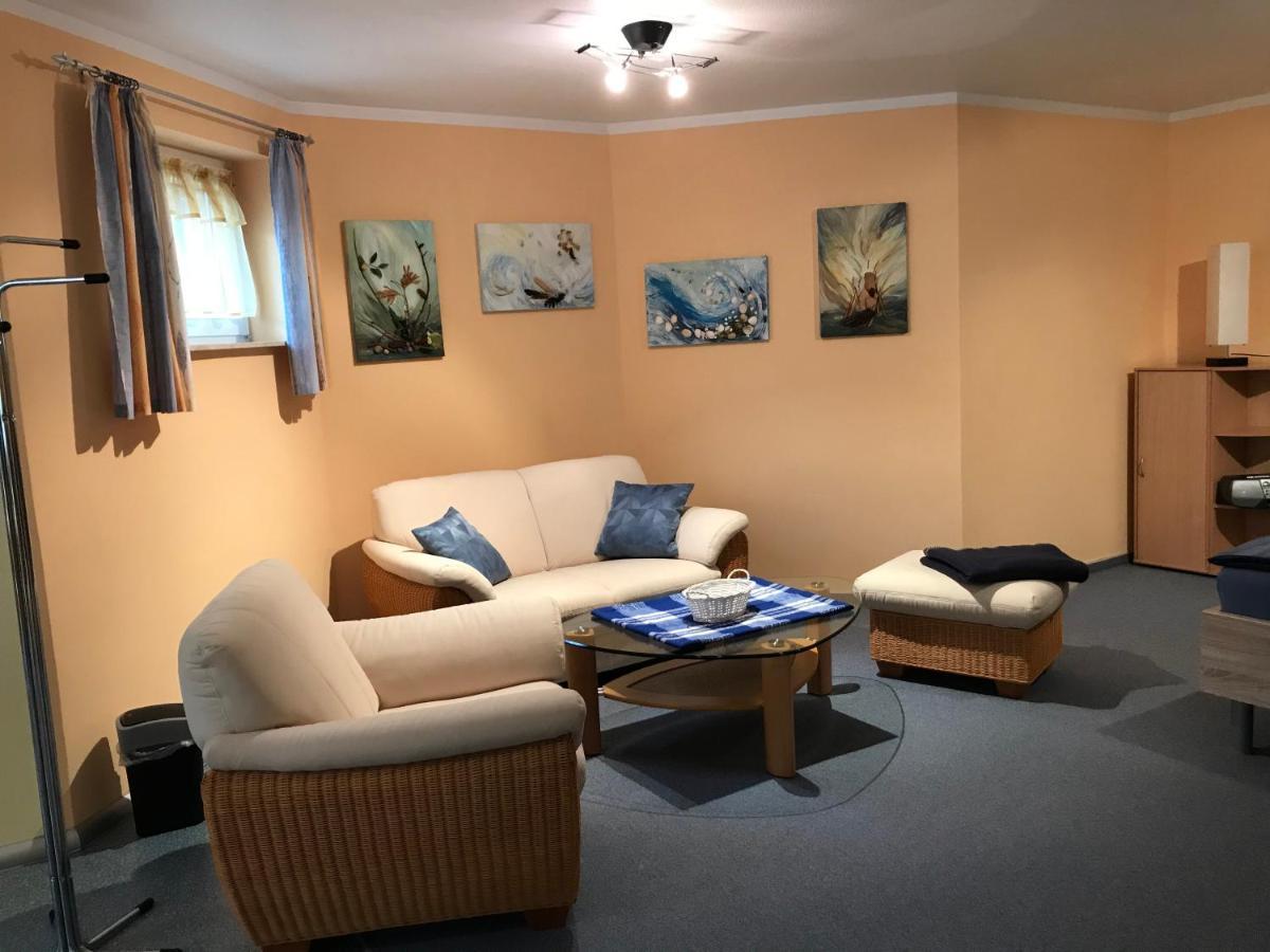 Ferienwohnung Storchenwiese In Nuthetal Ot Saarmund Exterior foto